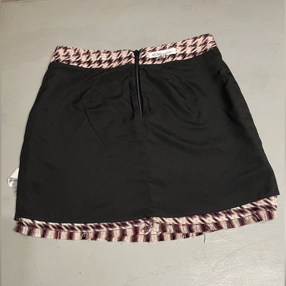 BCBG Generation Houndstooth Fringe Mini Skirt Brown, Cranberry, Plum, Cream sz 8 - Picture 7 of 11